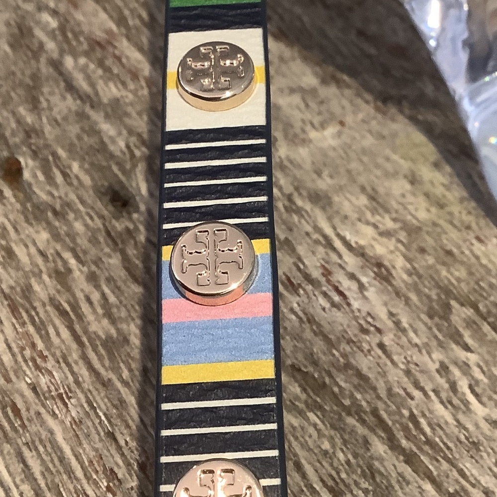 Tory Burch Double Wrap Logo Stud Bracelet - NWT - Picture 8 of 9